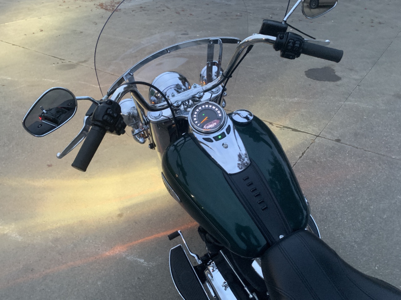 2024 Harley-Davidson FLHCS Heritage Classic